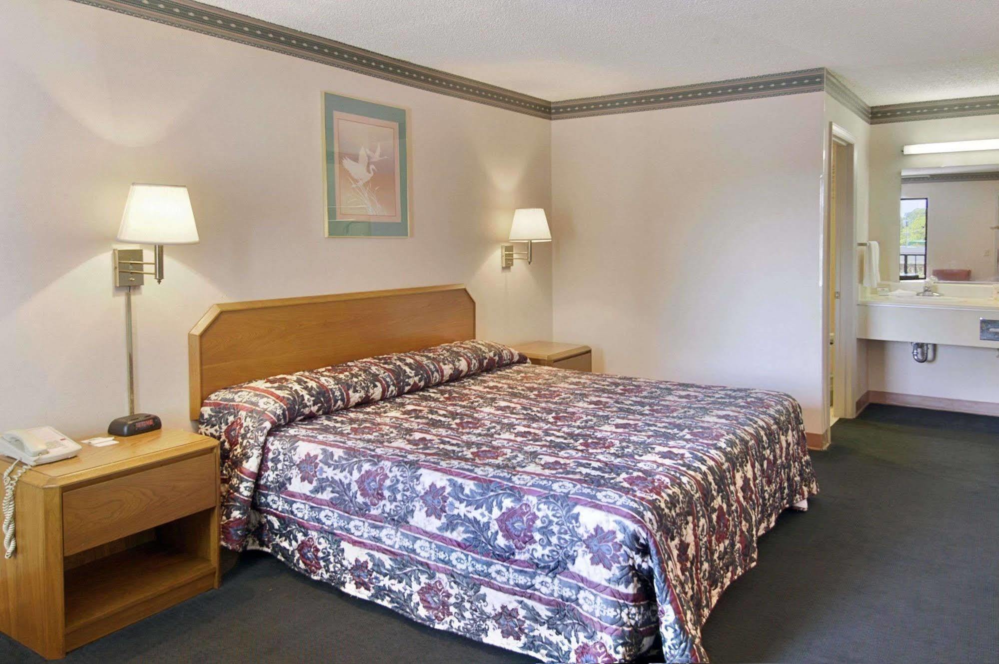 Days Inn Cheraw الغرفة الصورة