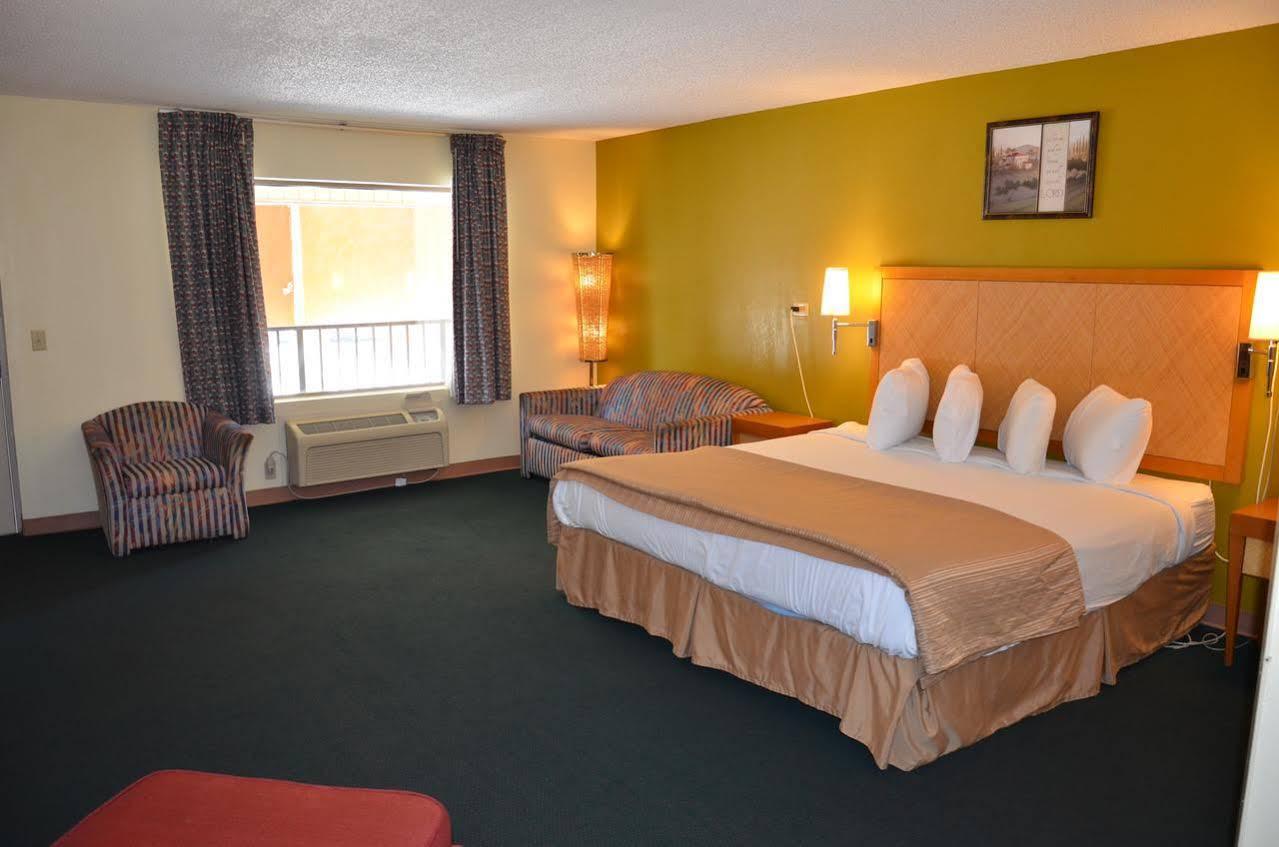 Days Inn Cheraw المظهر الخارجي الصورة