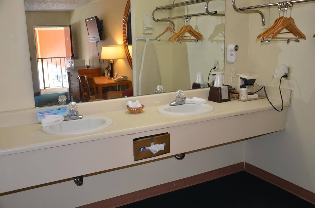 Days Inn Cheraw المظهر الخارجي الصورة