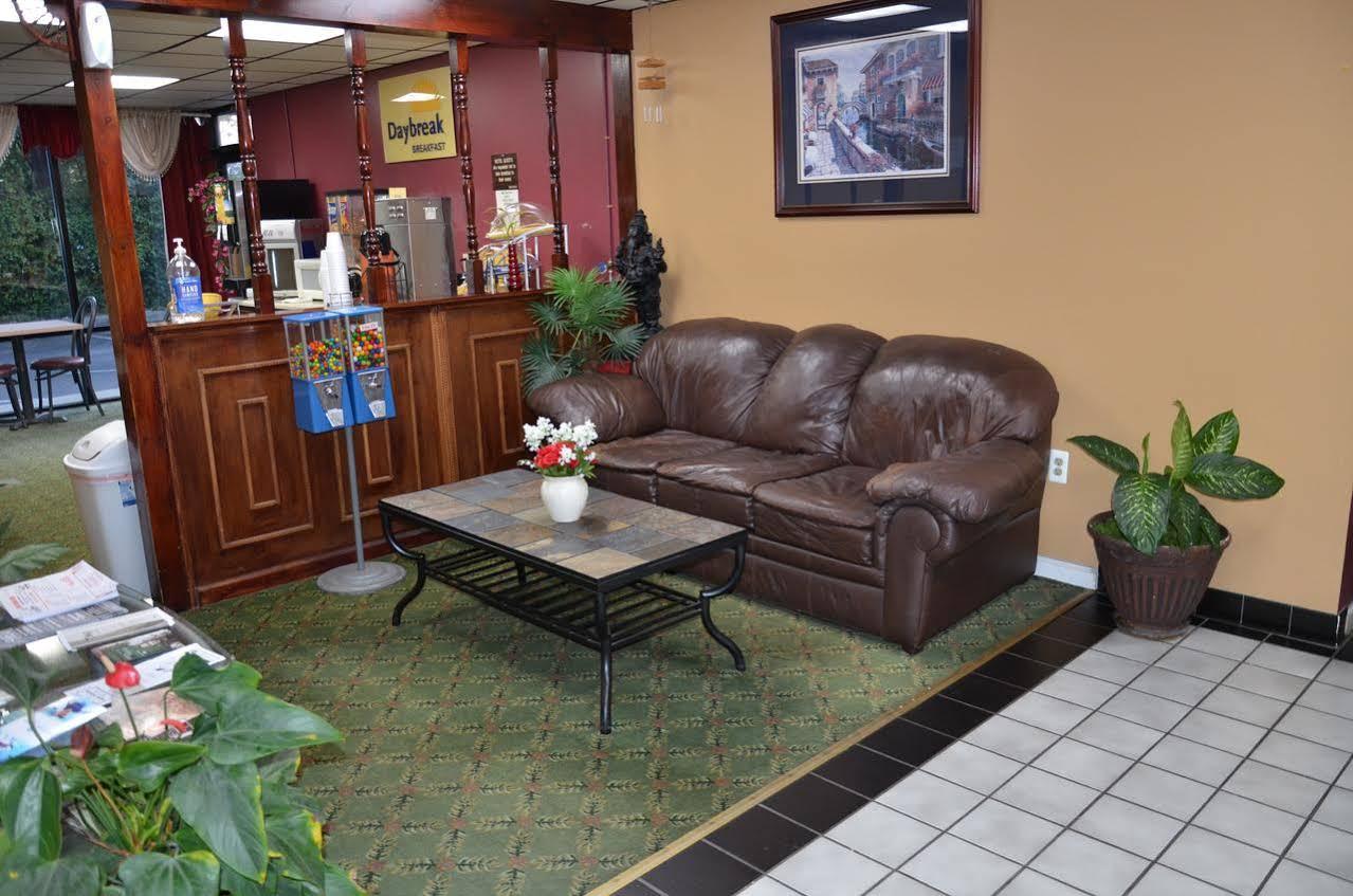 Days Inn Cheraw المظهر الخارجي الصورة